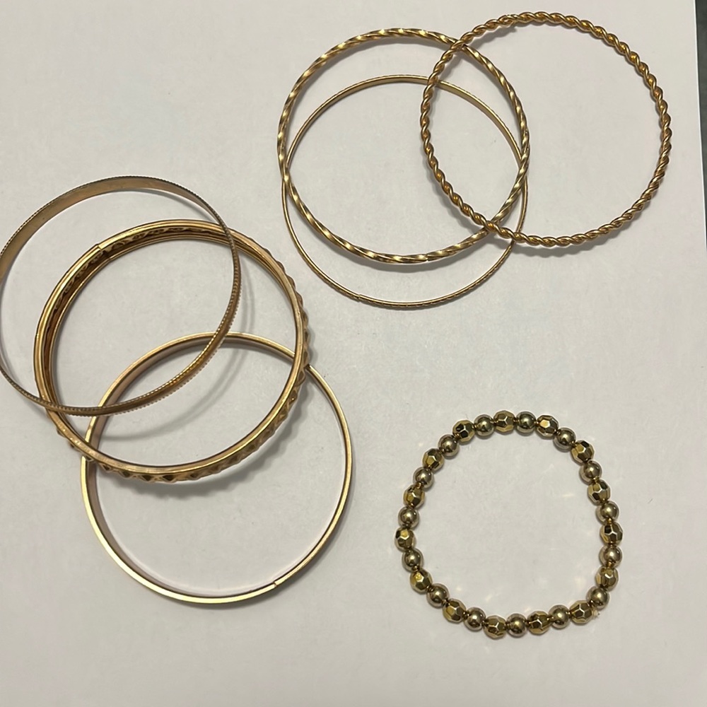 Assorted Gold Bracelets (7)